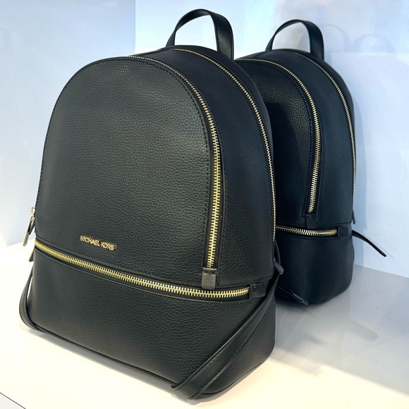 Michael Kors Rhea Medium Pebbled Leather Backpack Black - Picture 2 of 8